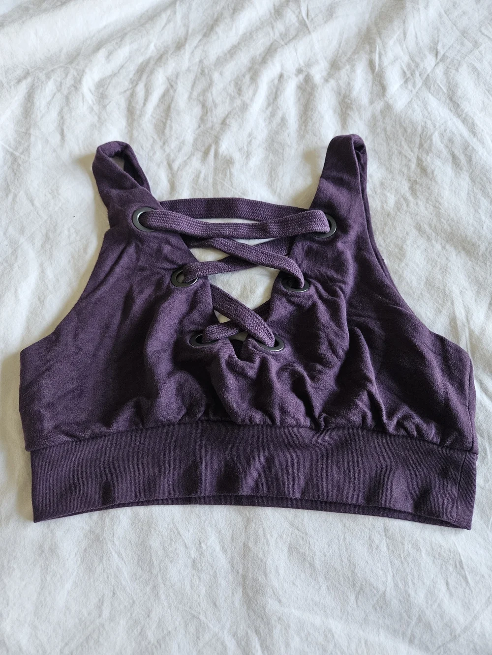 Alo Quest Yoga Lace-Up Crop Tank Top - Purple - Small